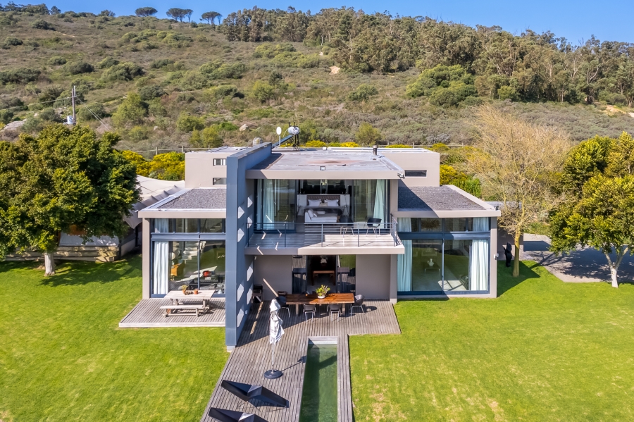 3 Bedroom Property for Sale in Stellenbosch Farms Western Cape